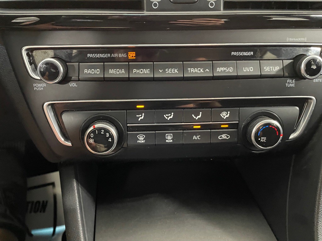2018 Kia Optima Image 29