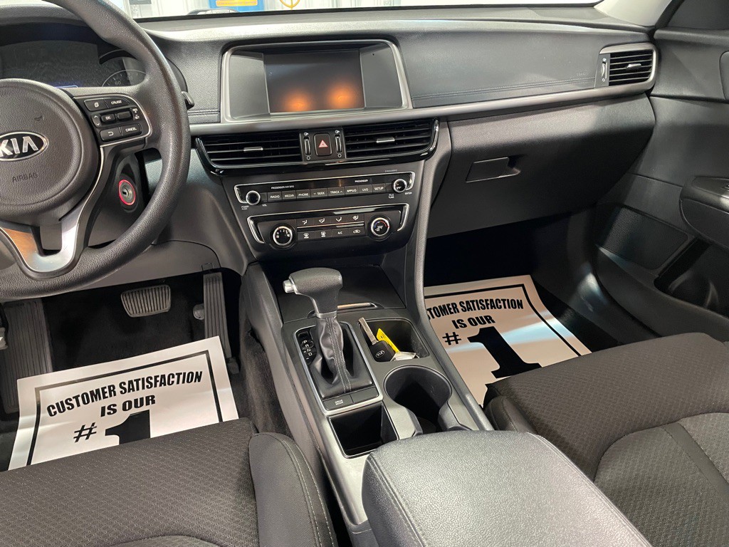 2018 Kia Optima Image 30