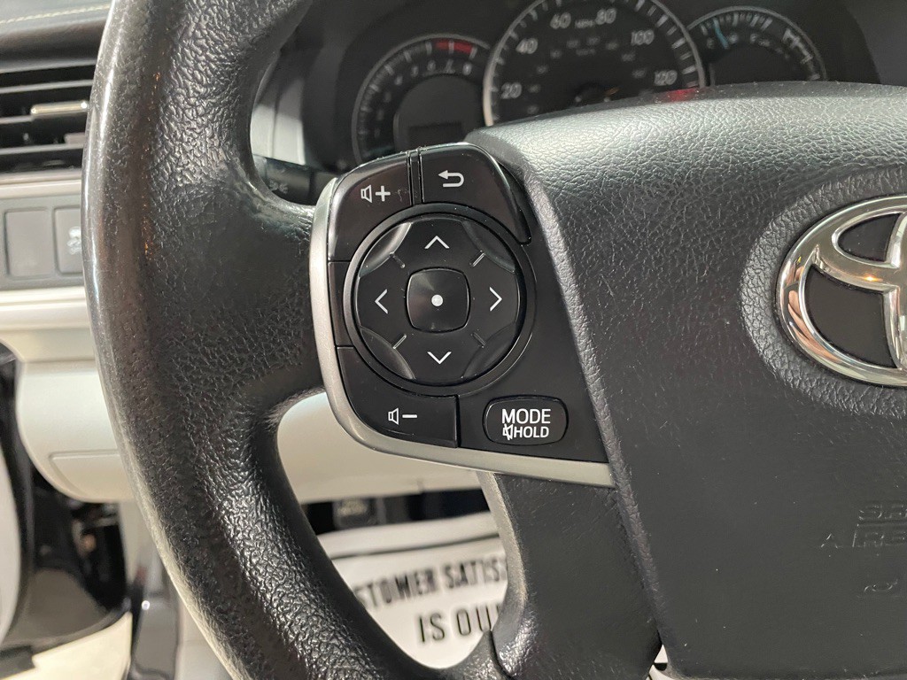 2014 Toyota Camry Image 27