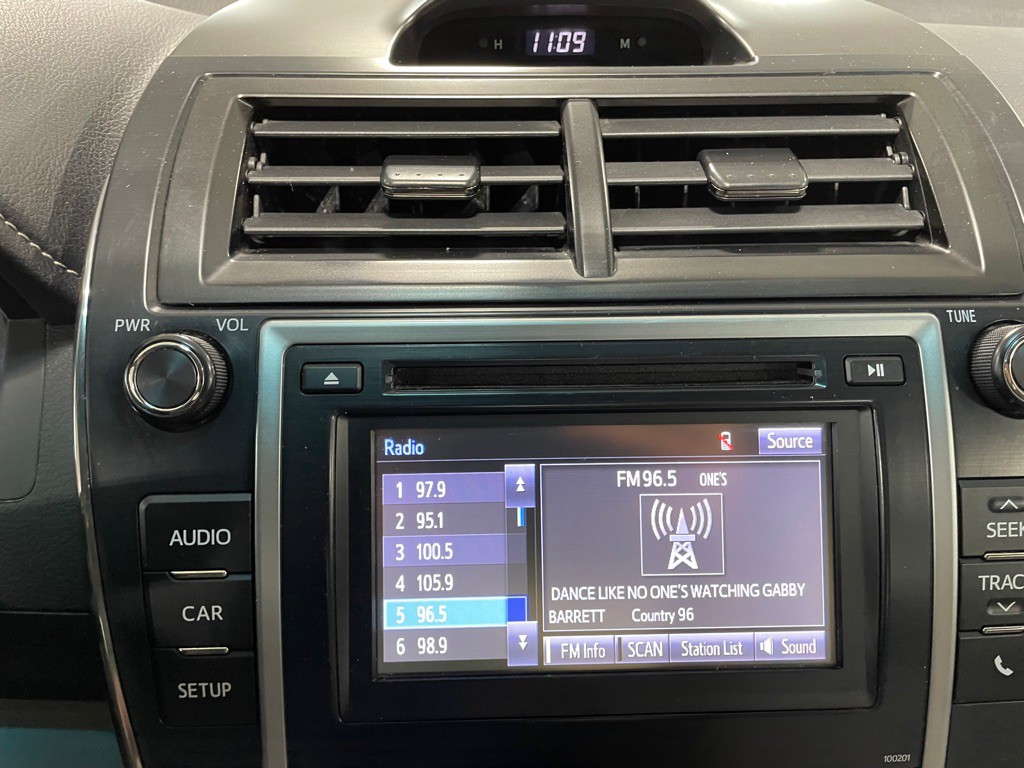 2014 Toyota Camry Image 29