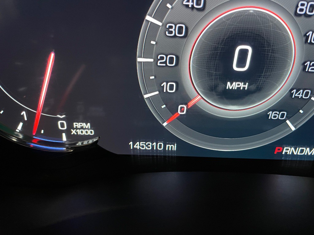 2016 Cadillac Escalade Image 28