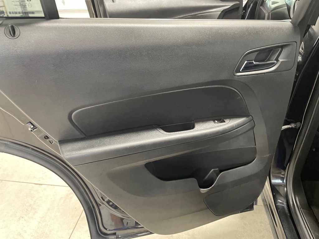 2017 Chevrolet Equinox Image 15