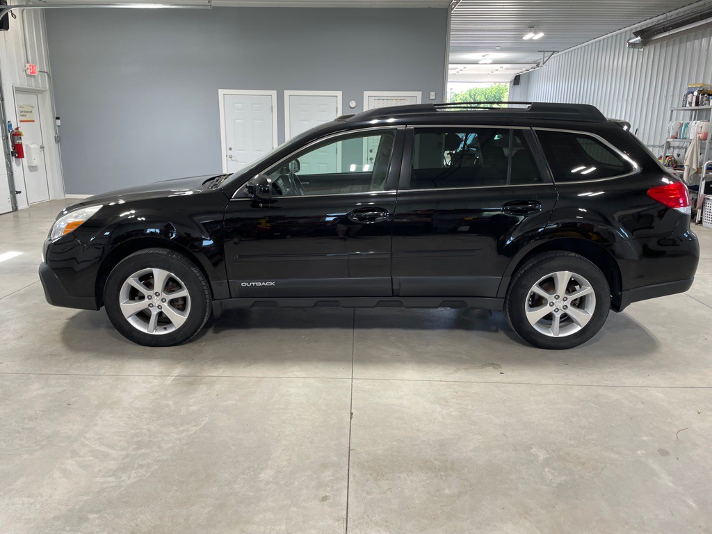 2013 Subaru Outback Image 4