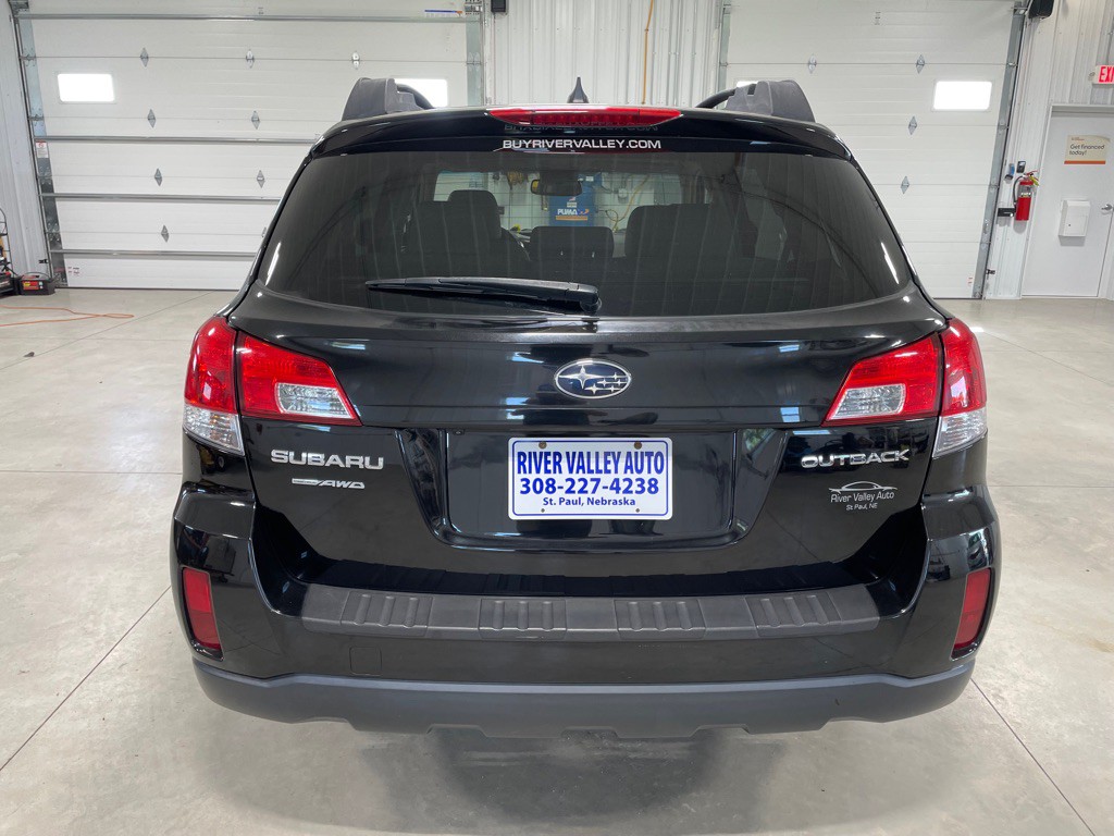 2013 Subaru Outback Image 6