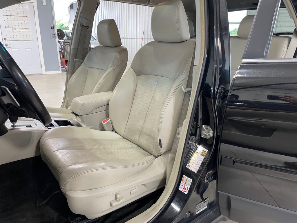 2013 Subaru Outback Image 10
