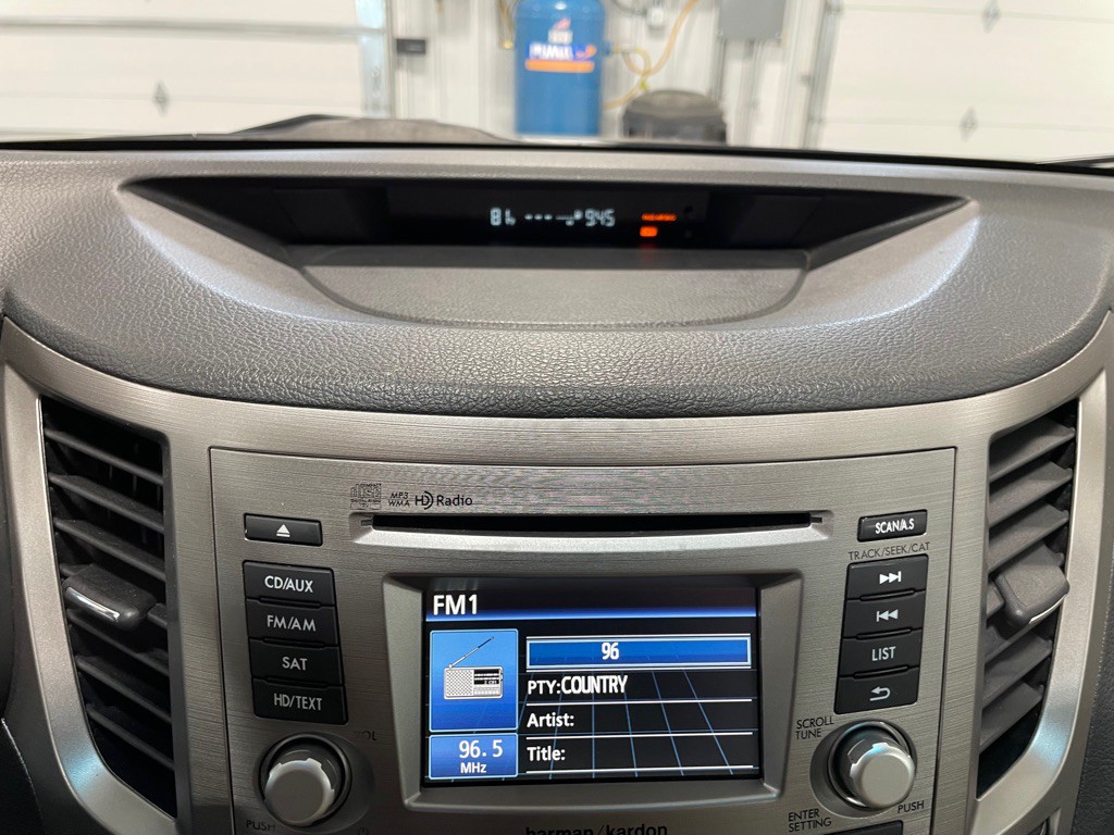 2013 Subaru Outback Image 30