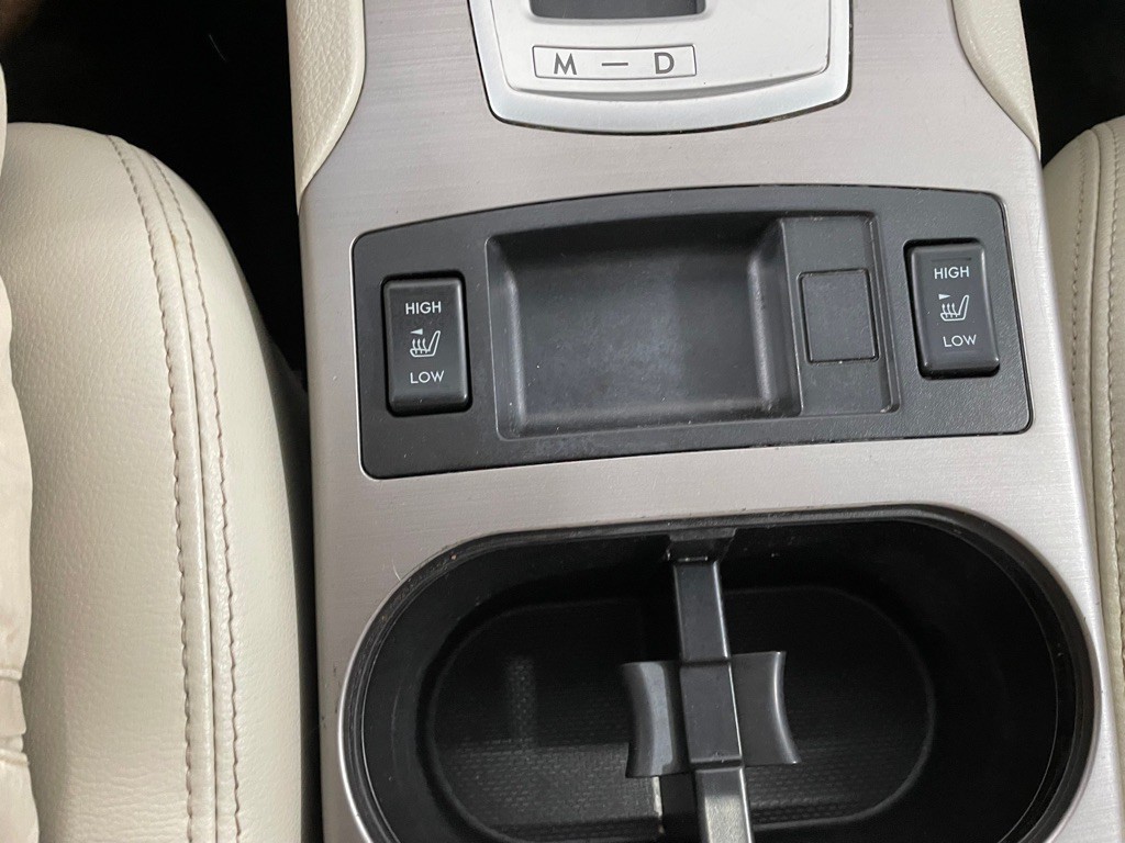 2013 Subaru Outback Image 32