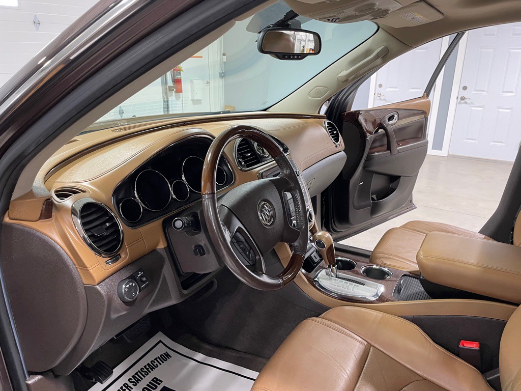 2015 Buick Enclave Image 9