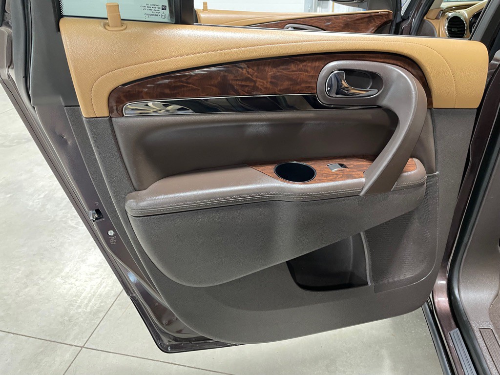 2015 Buick Enclave Image 17