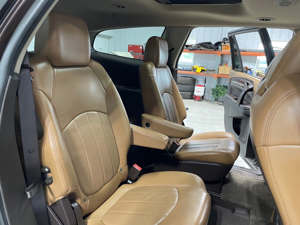 2015 Buick Enclave Image 22