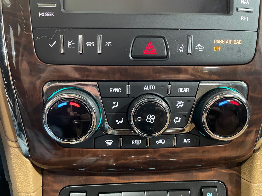 2015 Buick Enclave Image 36