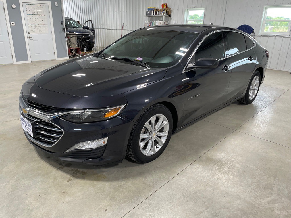2022 Chevrolet Malibu Image 3