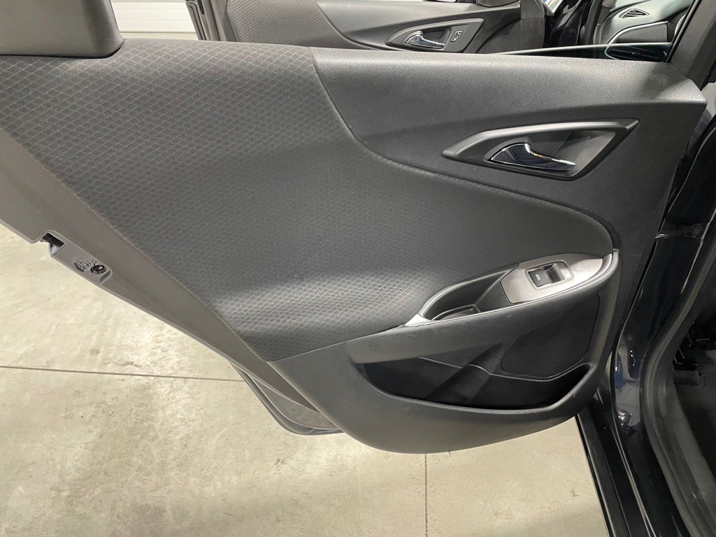 2022 Chevrolet Malibu Image 15