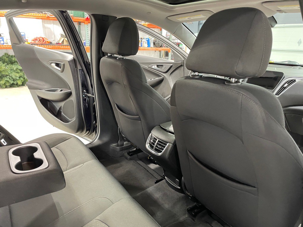 2022 Chevrolet Malibu Image 17
