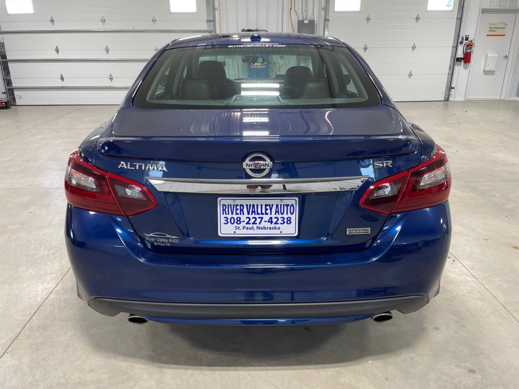 2018 Nissan Altima Image 6