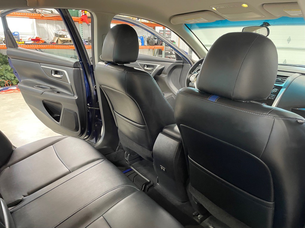 2018 Nissan Altima Image 17