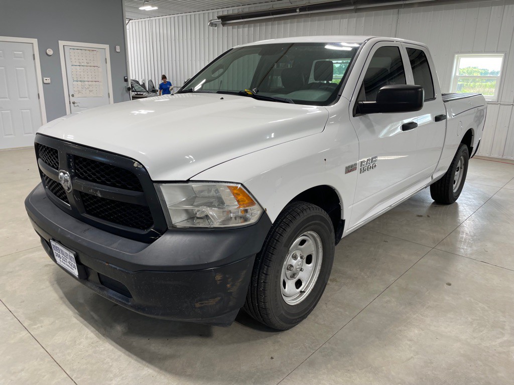 2015 RAM 1500 Image 3