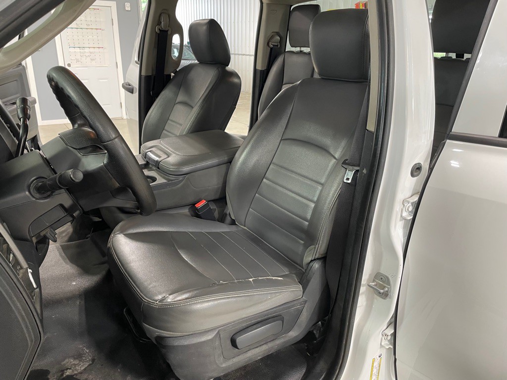 2015 RAM 1500 Image 10
