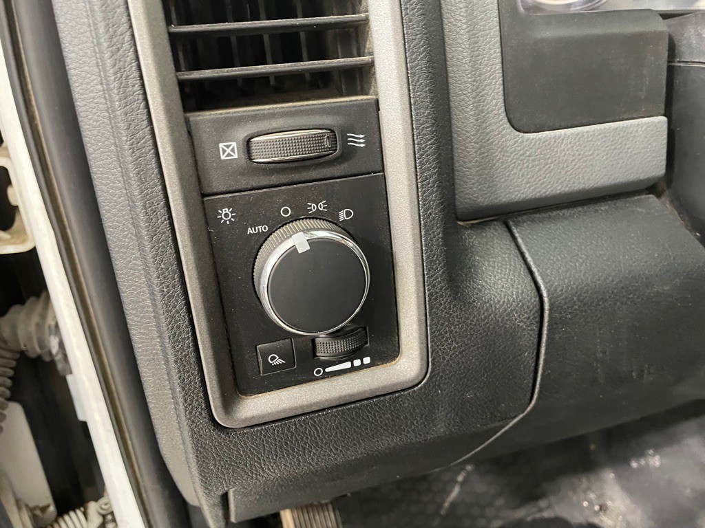 2015 RAM 1500 Image 24