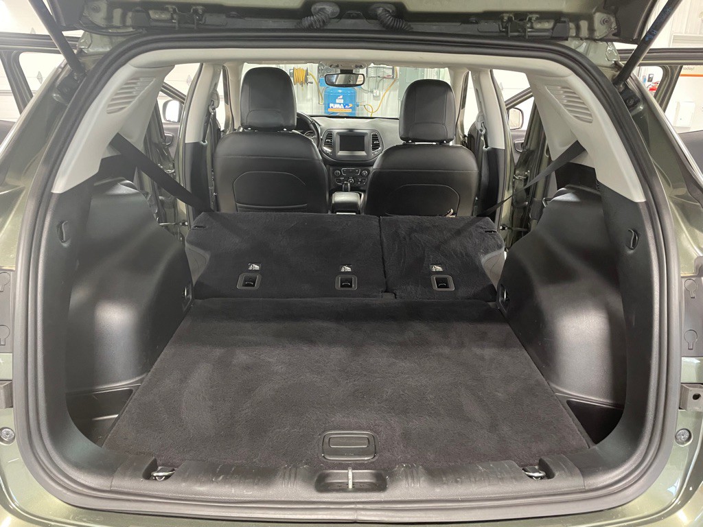 2020 Jeep Compass Image 17