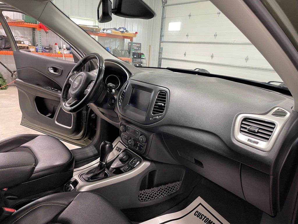 2020 Jeep Compass Image 21