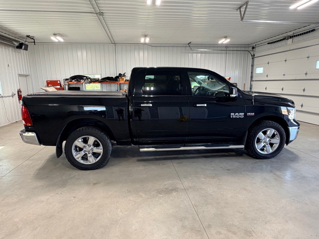 2016 RAM 1500 Image 8