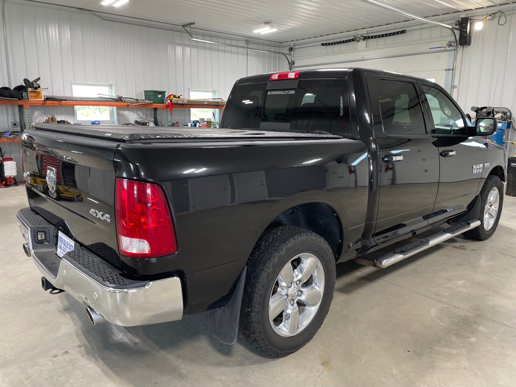 2016 RAM 1500 Image 7