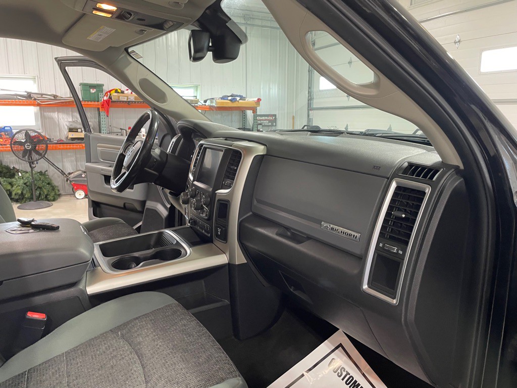 2016 RAM 1500 Image 22