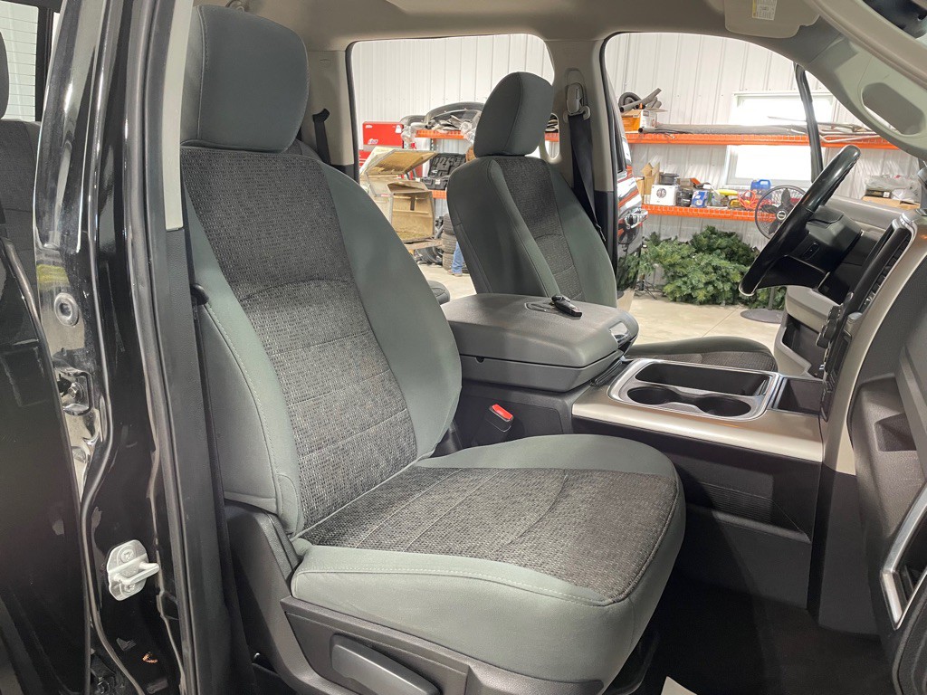 2016 RAM 1500 Image 23