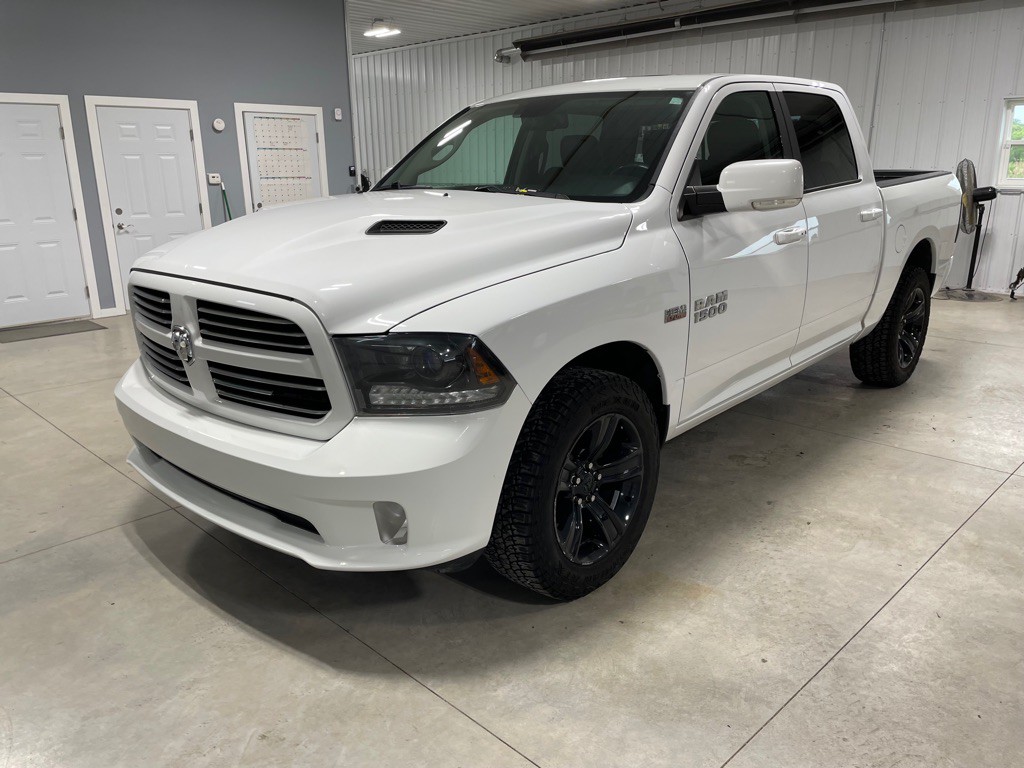 2015 RAM 1500 Image 3
