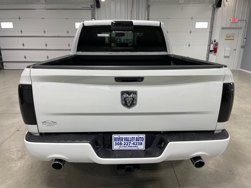 2015 RAM 1500 Image 6