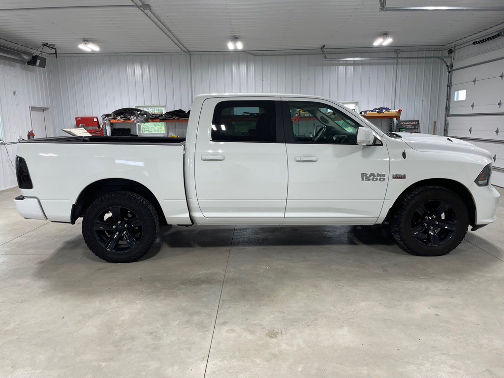 2015 RAM 1500 Image 8