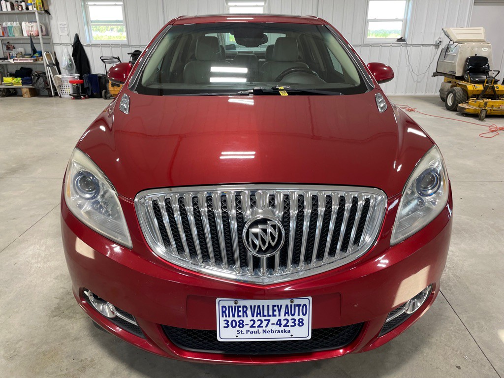 2016 Buick Verano Image 2