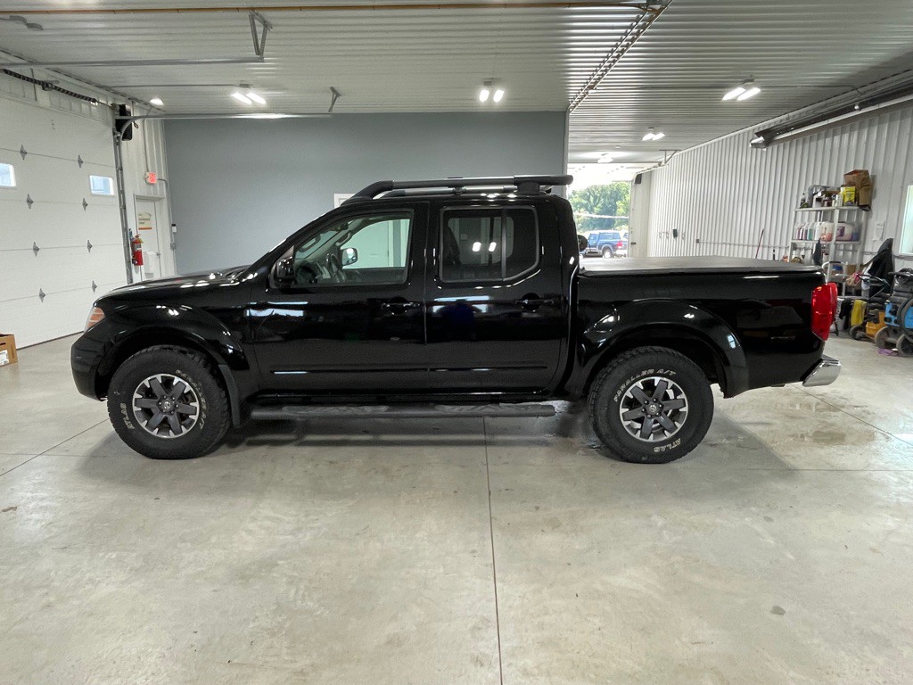 2015 Nissan Frontier Image 4