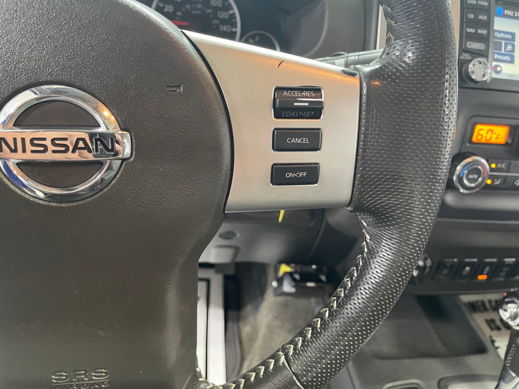 2015 Nissan Frontier Image 32
