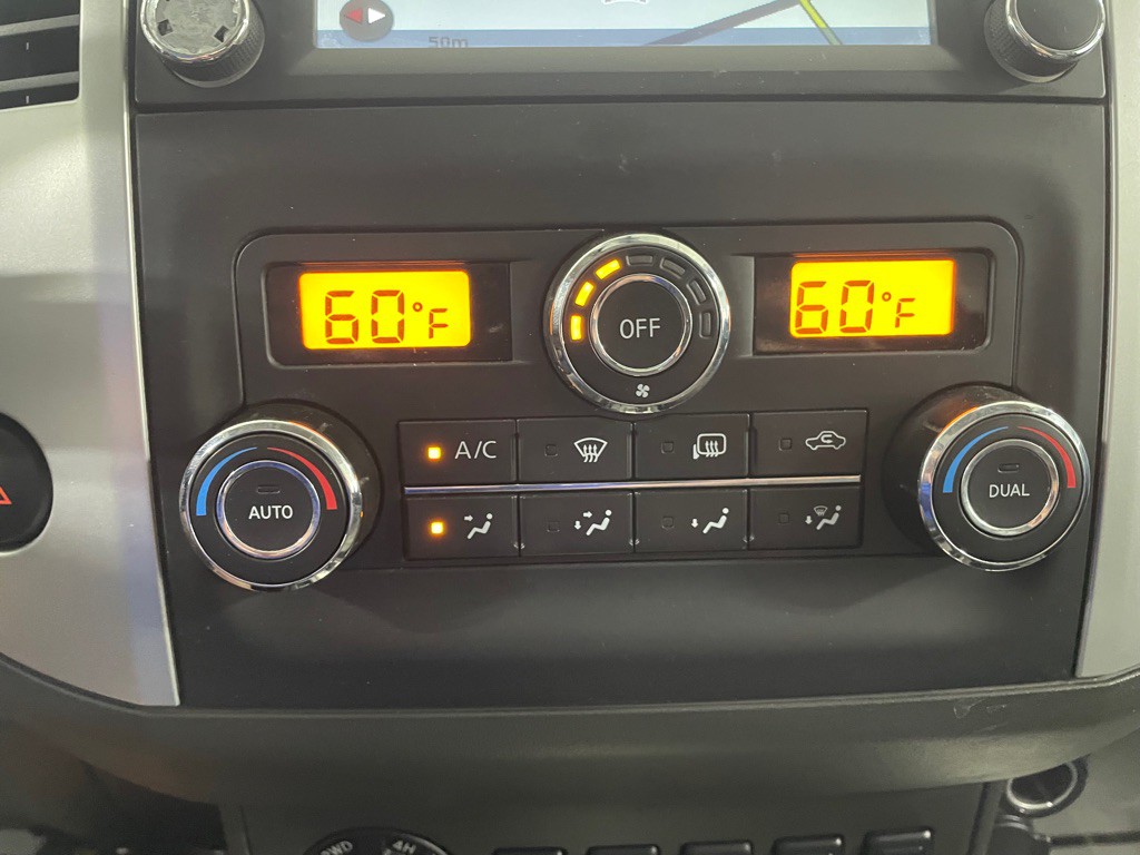 2015 Nissan Frontier Image 34