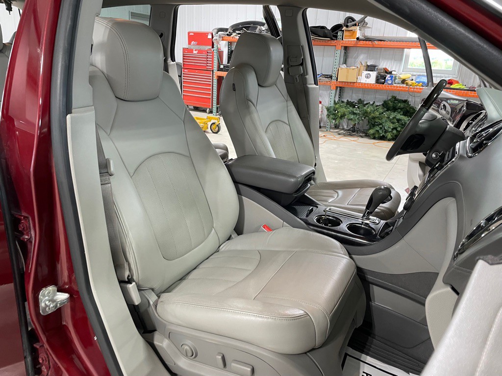 2015 Buick Enclave Image 27