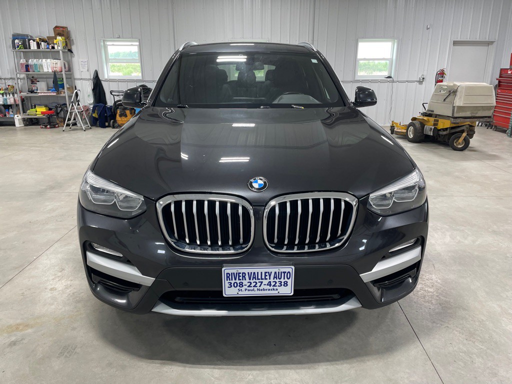 2018 BMW X3 Image 2