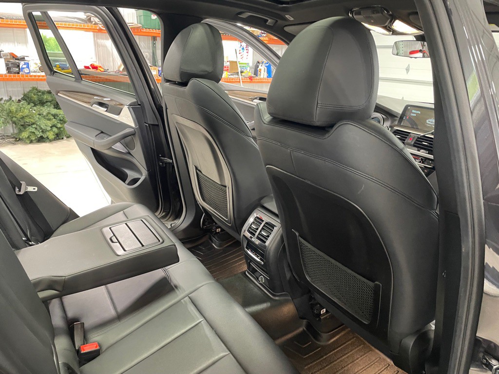2018 BMW X3 Image 19