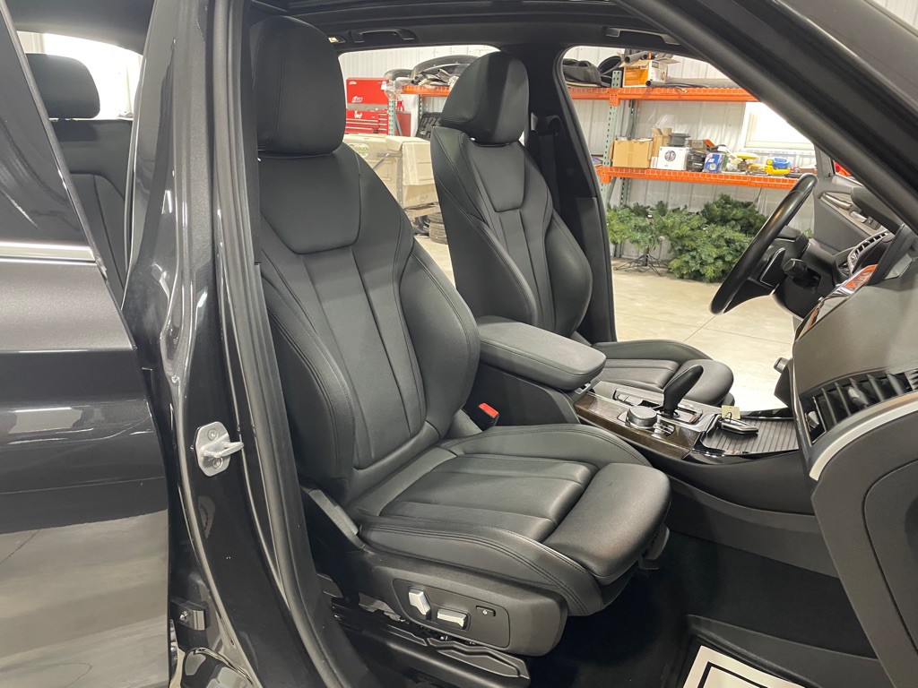 2018 BMW X3 Image 23