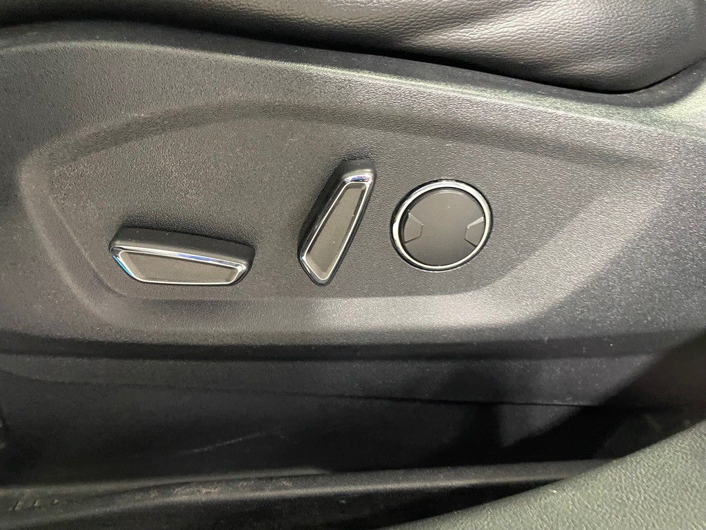 2015 Ford Edge Image 11