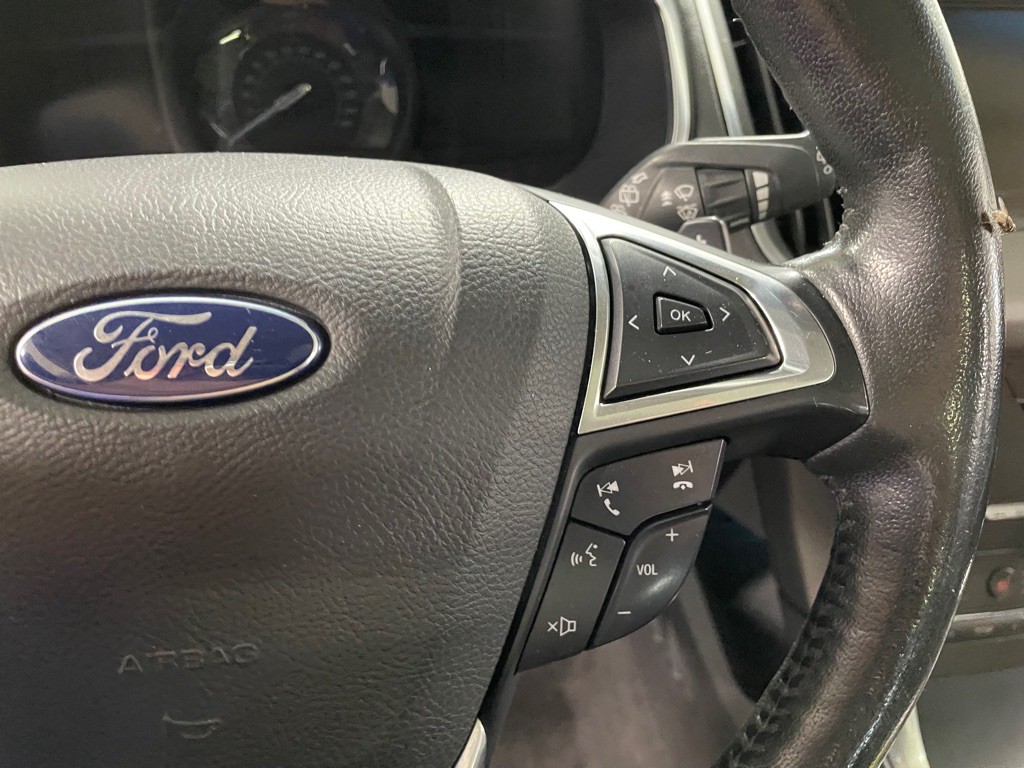 2015 Ford Edge Image 30