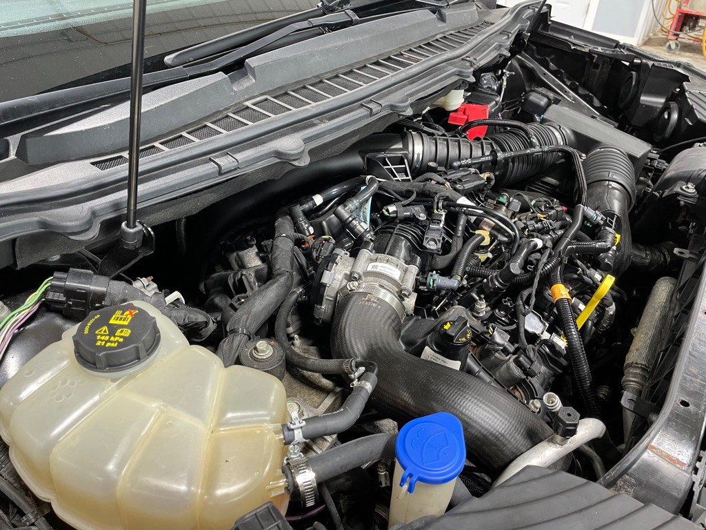 2015 Ford Edge Image 38