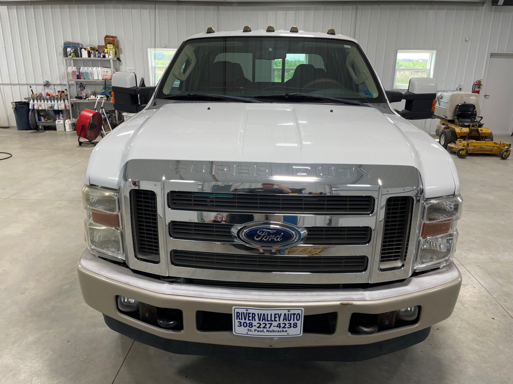 2008 Ford F-250 Image 2