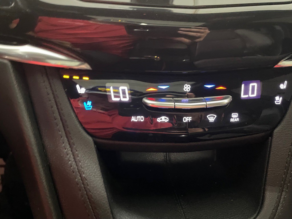 2020 Cadillac XT6 Image 38