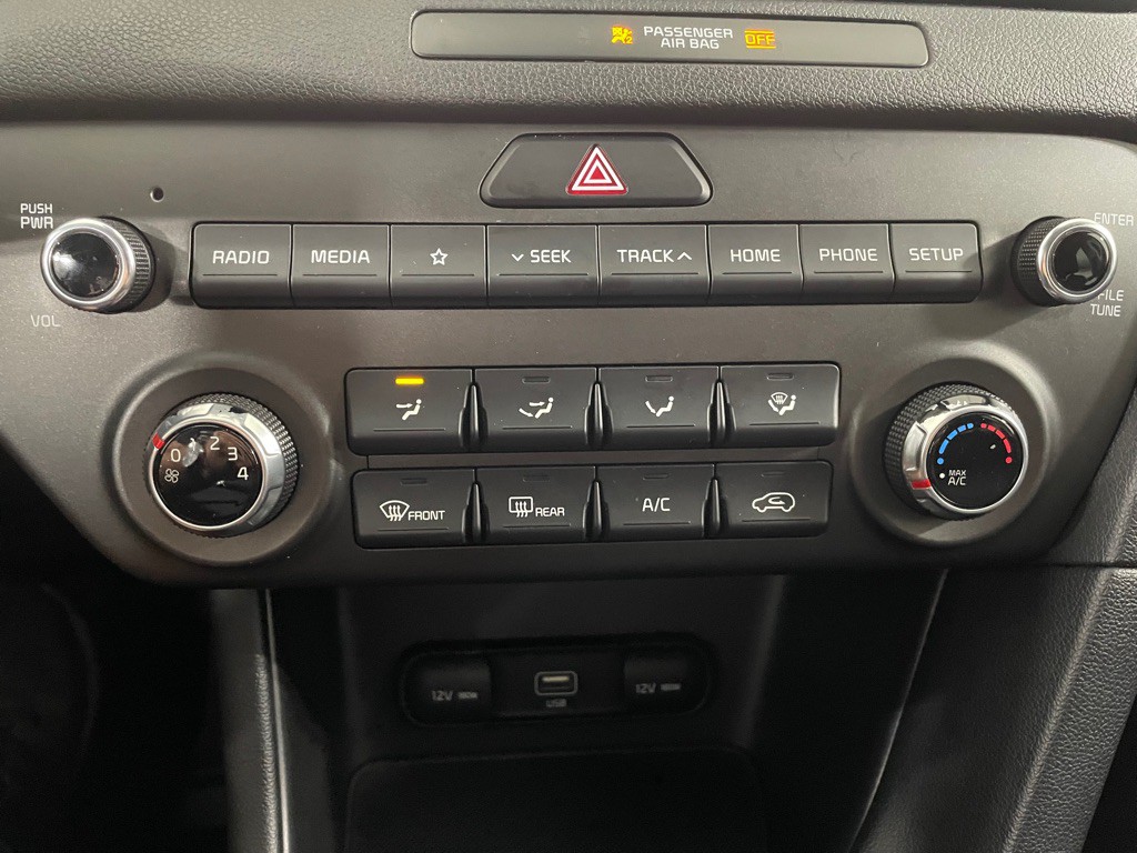 2020 Kia Sportage Image 30