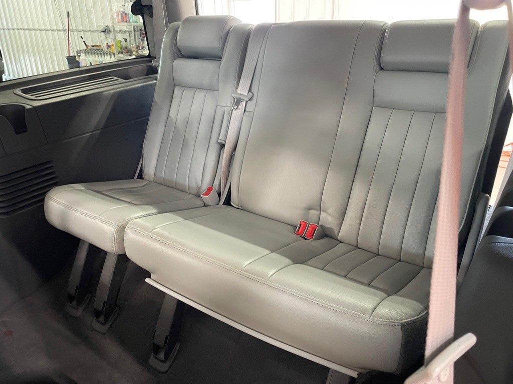 2005 Lincoln Navigator Image 15