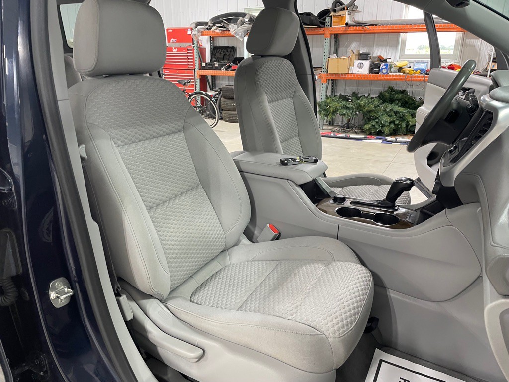 2017 GMC Acadia Image 27