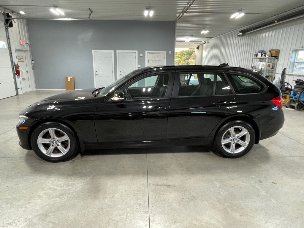2014 BMW 3 Series Image 4