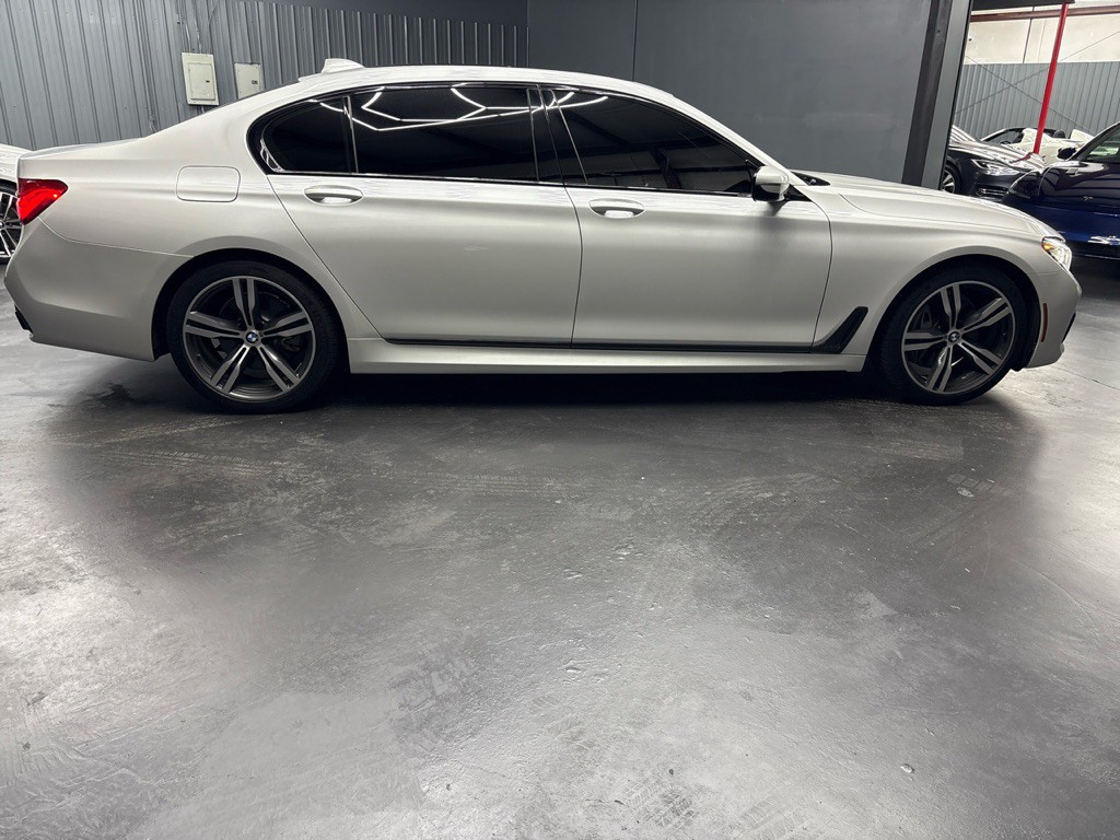 2019 BMW 7 Series Image 6